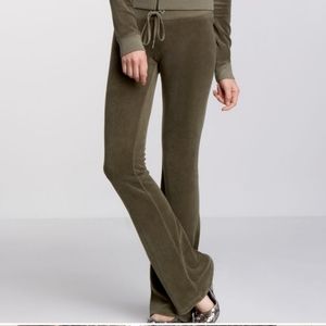 Juicy Couture Y2k Track Pant olive green Medium